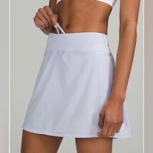 Lululemon Pace Rival Mid-Rise Skirt. Size 6